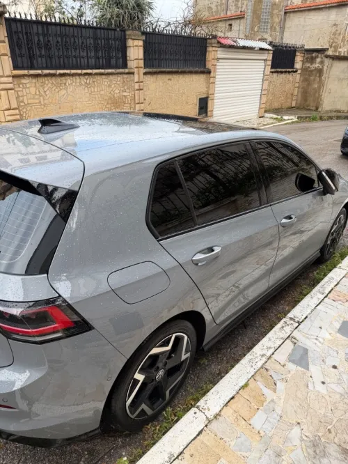 Volkswagen Golf 8 2025 R-Line