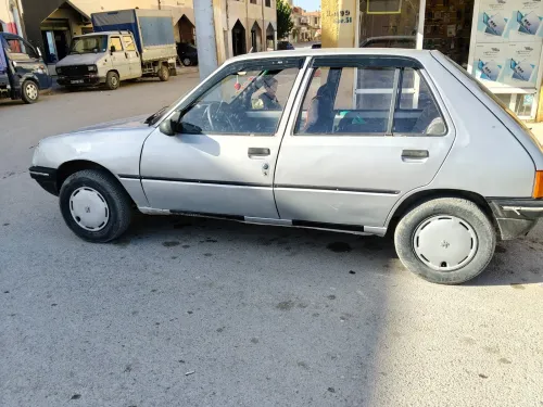 Peugeot 205 1987 Junior