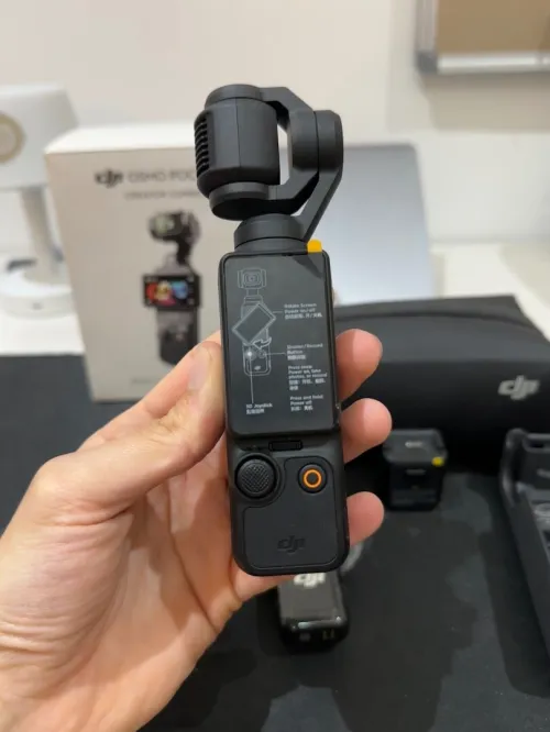DJI OSMO pocket 3 Creator Combo + SanDisk 512GB