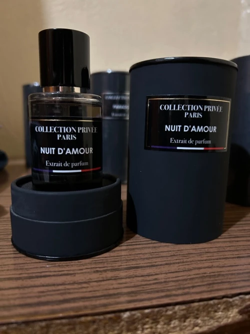 Extraits de parfums , Femmes