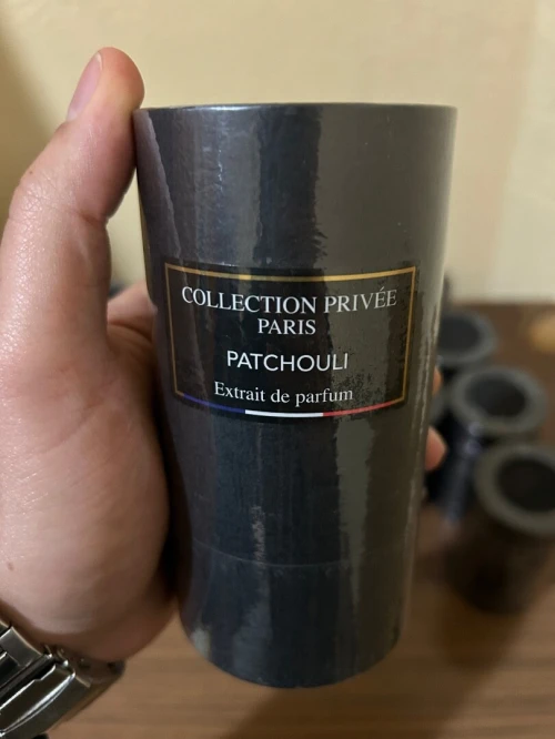 Extraits de parfums , Hommes