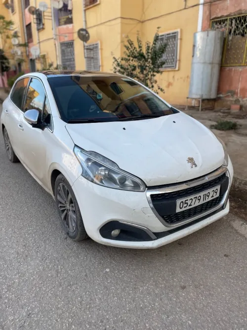 Peugeot 208 2019 Allure Facelift