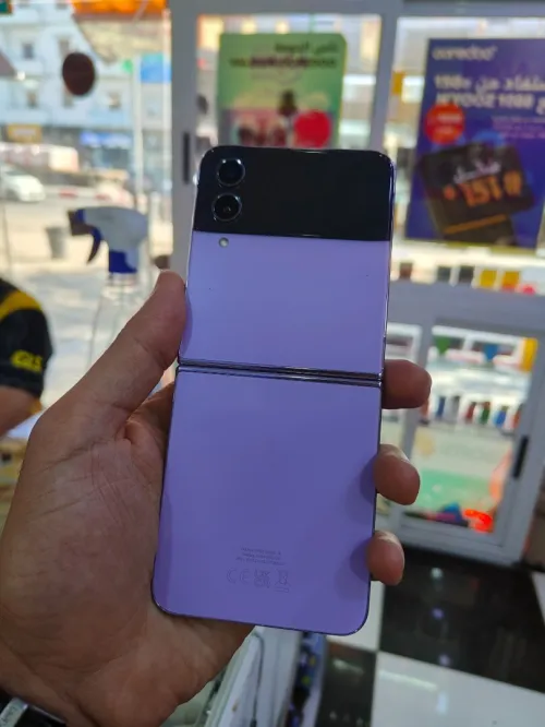 Samsung Z flip 4