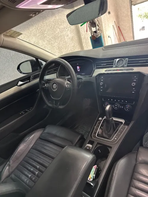 Volkswagen Passat 2019 Carat+