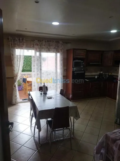 Location Appartement Niveau de villa F6 Alger Dely brahim