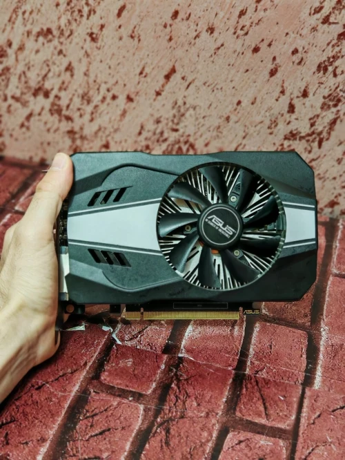 ASUS GTX 1060 3GB