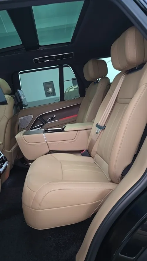 Land Rover Vouge 2026 Autobiographie