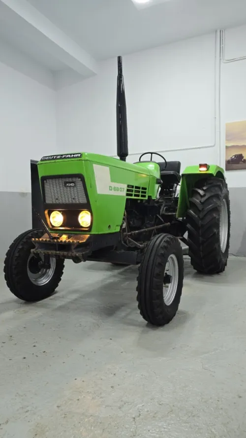 Deutz fahr D68 07 1982
