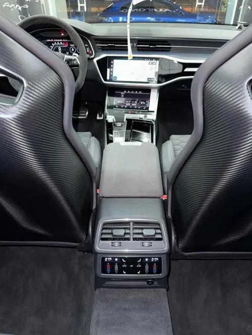 Audi RS6 Avante  2025 Performances
