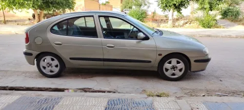 Renault Megane 1 1997 Megane 1