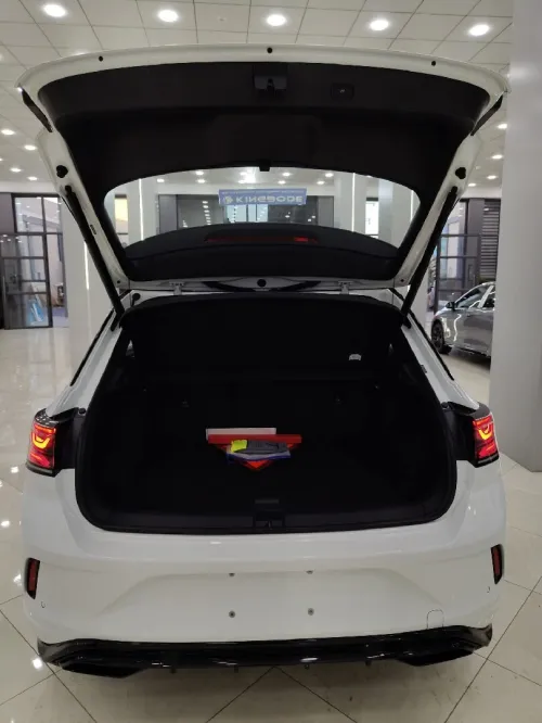 Audi A3 Sportback 2026 Flying spur Edition Premium + Pack Lux 