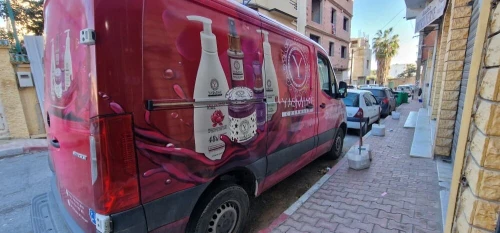 Habillage voiture avec autocollant