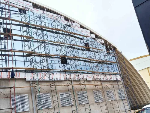 Verrière, Façades ventilées et Mur-rideau, Façade rideau  