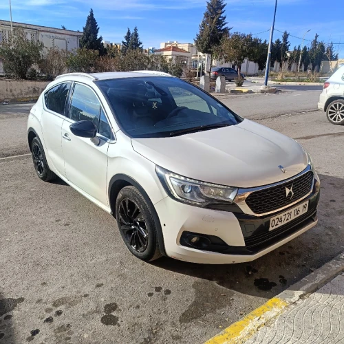 DS DS4 2016 So Chic Crossback