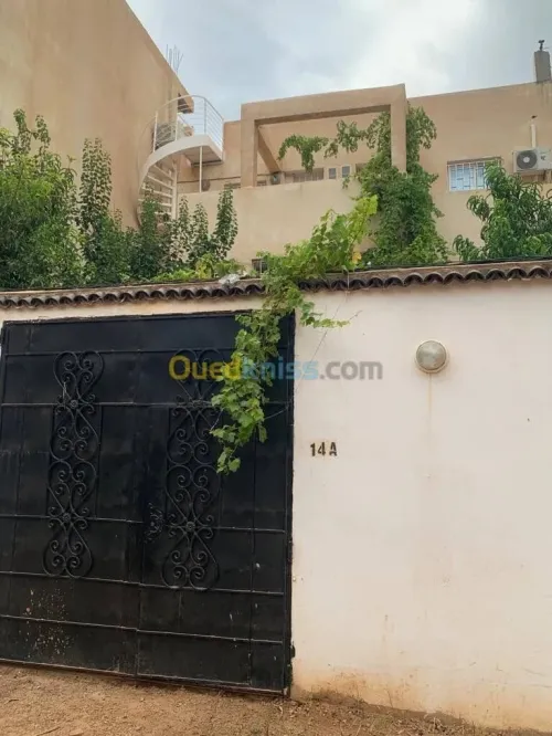 Location vacances Appartement F3 Béjaïa Beni ksila