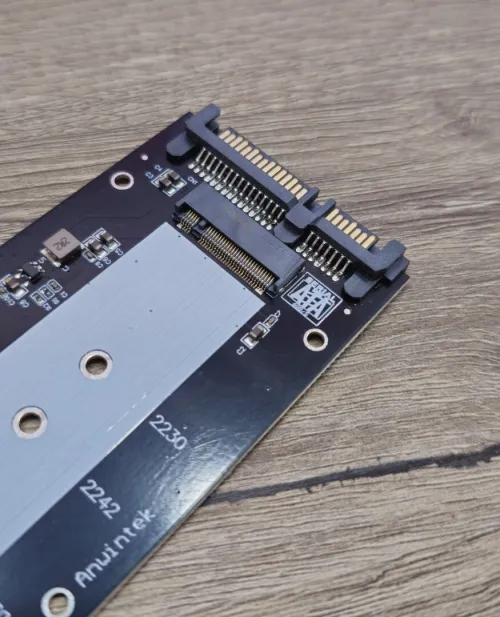 ADAPTATEUR M.2 NGFF vers SATA 816