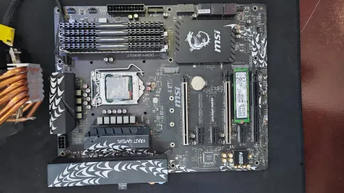 Z370/i7 9700k/32g + cooler & ssd
