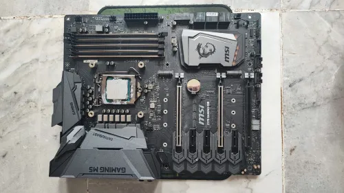 Z370 msi + i5 8600k