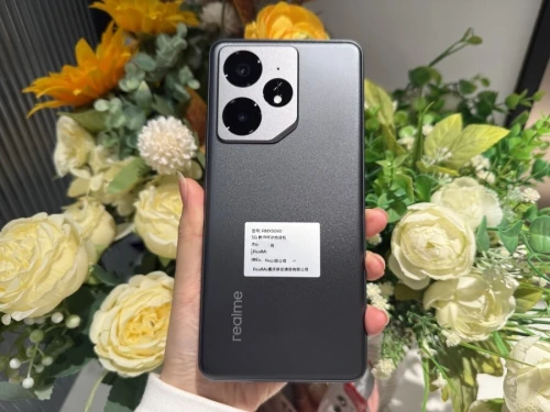 Realme Neo 7