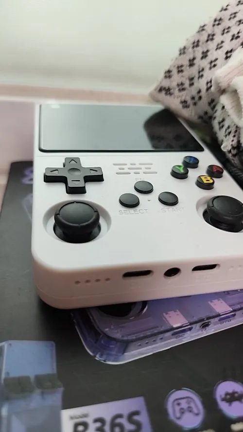 Console de jeux retro R36S