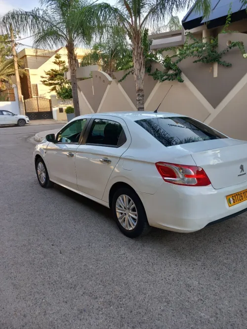 Peugeot 301 2013 301