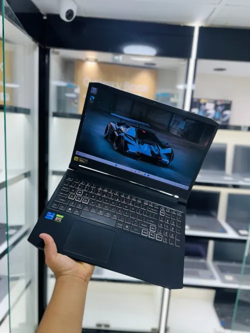 ACER NITRO 5 I5-11400H 16gb 512gb ssd rtx 3050Ti 4GB 144Hz