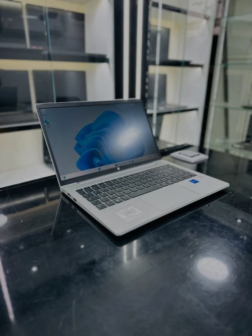 HP PROBOOK 440 G8 I5-1135G7 8GB 256GB SSD