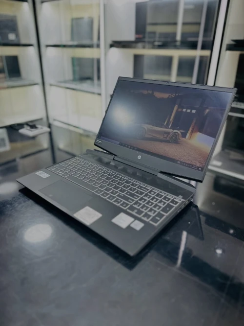 HP PAVILION 15 I7-10750H 16gb 512gb SSD NVME RTX 2060 MAX Q-DESIGN 6GB 144Hz