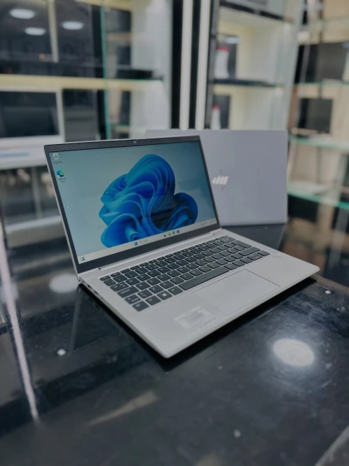 HP ELITEBOOK 835 G8 RYZEN 5 PRO 5650U 8GB 256GB NVME