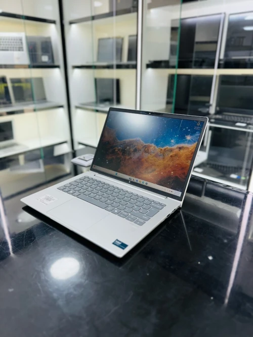 HP ELITEBOOK 640 G11 ULTRA 5 135u 16GB DDR 5 512GB SSD NVME