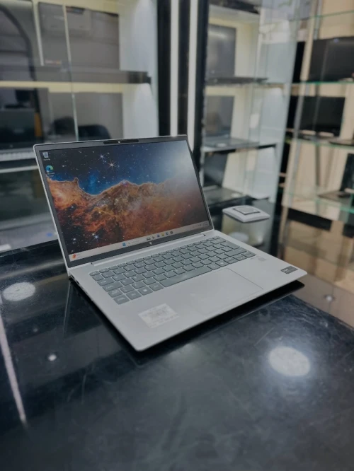 HP ELITEBOOK 640 G11 ULTRA 5 135u 16GB DDR 5 512GB SSD NVME
