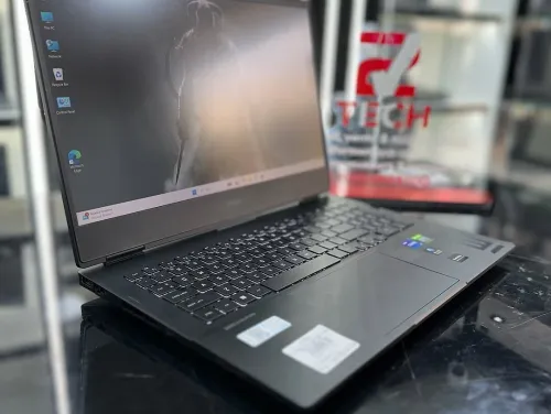 HP OMEN 16  I7-12700H 16GB 512GB SSD RTX 3060 6GB VRAM