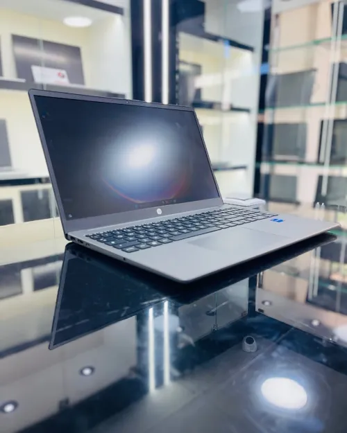 HP 250 G10  I7-1355u16GB 256GB SSD