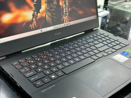 HP OMEN 16 i7-11800H 16GB 512GB SSD RTX 3070 8GB VRAM