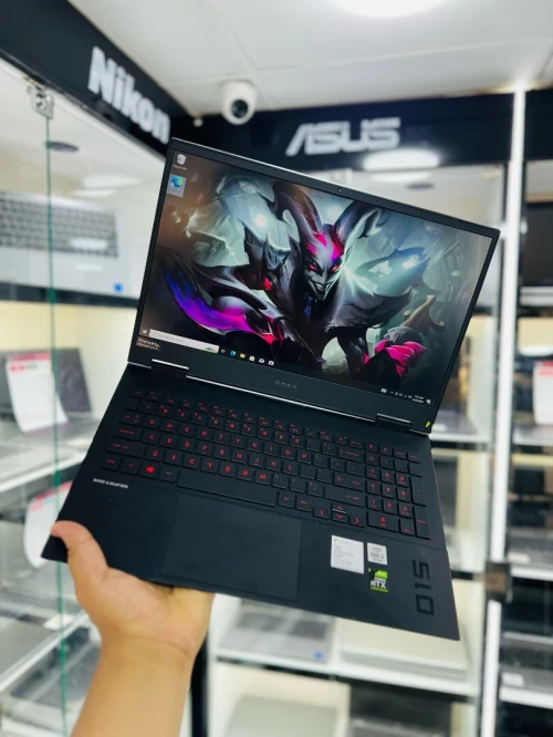HP OMEN 15 I5-10300H 16GB 512GB NVME RTX 2060 6GB 144Hz