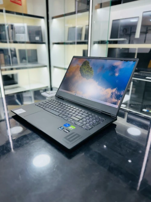 HP OMEN 16 I7-14650Hx 16GB DDR 5 512GB SSD NVME RTX 4070 8GB 2K 240Hz