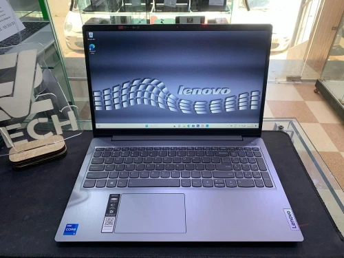 LENOVO IDEAPAD SLIM 3 i5-1235U 16GB 512GB SSD