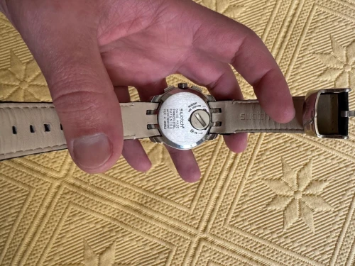 2 Montres Swatch et 1 Pulsar 