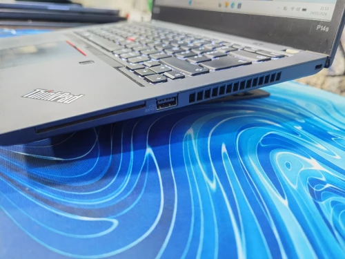 LENOVO THINKPAD P14S GEN 2 I7 11ÈME NVIDIA T500 4GB 16GB 512SSD 14P