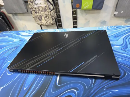 ACER NITRO V15 I9 13900H RTX 4060 8GB 32GB DDR5 1000GB SSD 165HZ