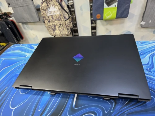 HP OMEN 17 GAMER I7 11800H RTX 3060 6GB 16GB 1000GB SSD 17.3P 144HZ