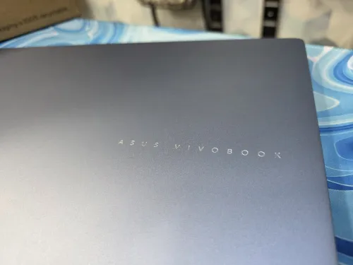ASUS VIVOBOOK S15 OLED ULTRA 9 185H 14ÈME 16GB 7400MHZ 1000GB NVME 16P 3K OLED 120HZ BOITE