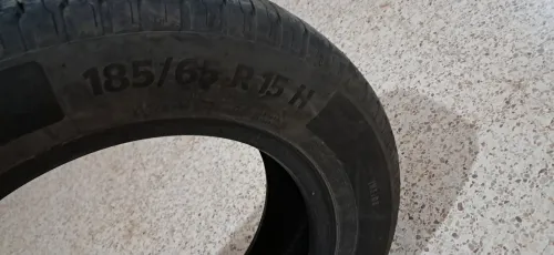 pneu R15/65/185