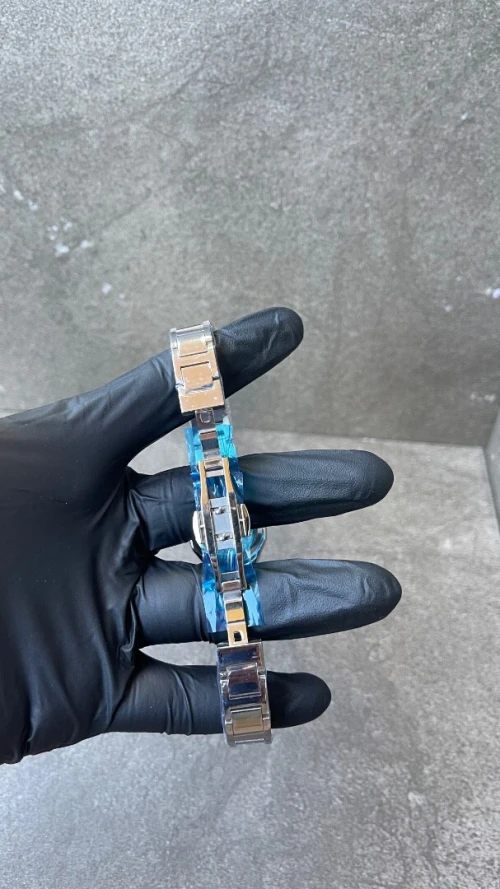 Montre IEKE