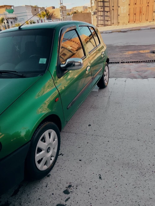 Renault Clio 2 2000 Extreme