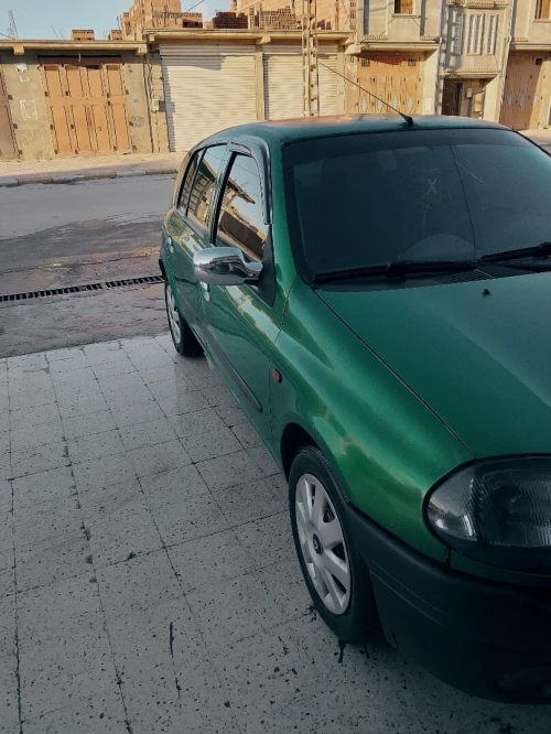 Renault Clio 2 2000 Extreme