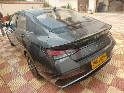 Hyundai Elantra 2025 GLX