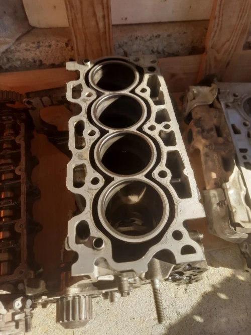 A vender batima  208 hdi 1.6