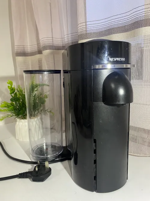 Machine à café Nespresso Vertuo