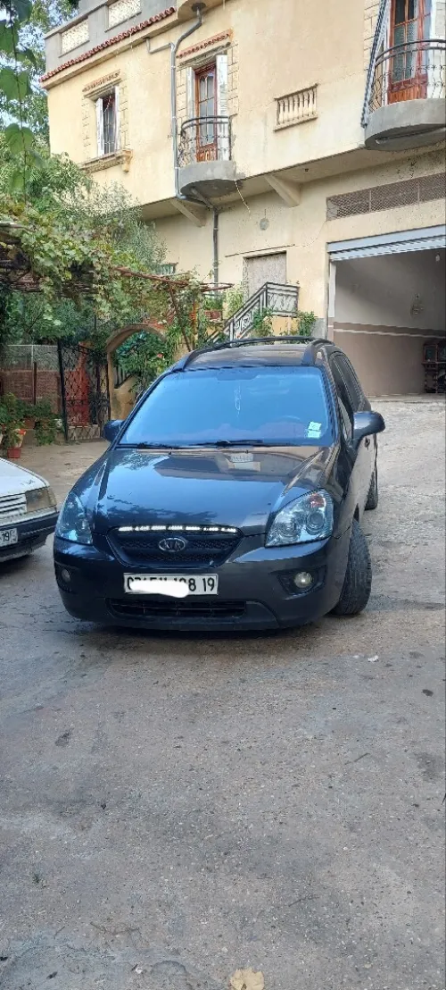 Kia Carens 2008 3 box